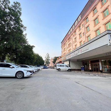 Frida Hotels Guangzhou Baiyun International Airport Buitenkant foto