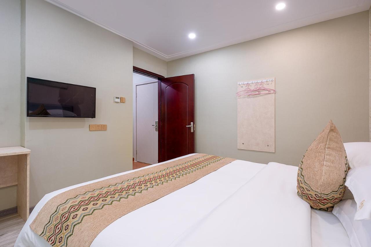 Frida Hotels Guangzhou Baiyun International Airport Buitenkant foto