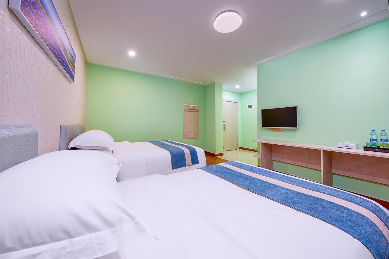 Frida Hotels Guangzhou Baiyun International Airport Buitenkant foto